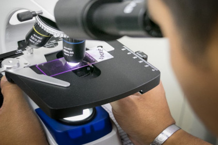 Cos’è l’agoaspirato e come si esegue?